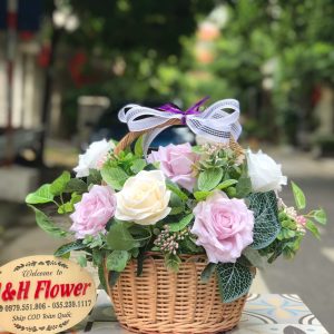 giỏ hoa hồng lụa giá rẻ - gio hoa gia re